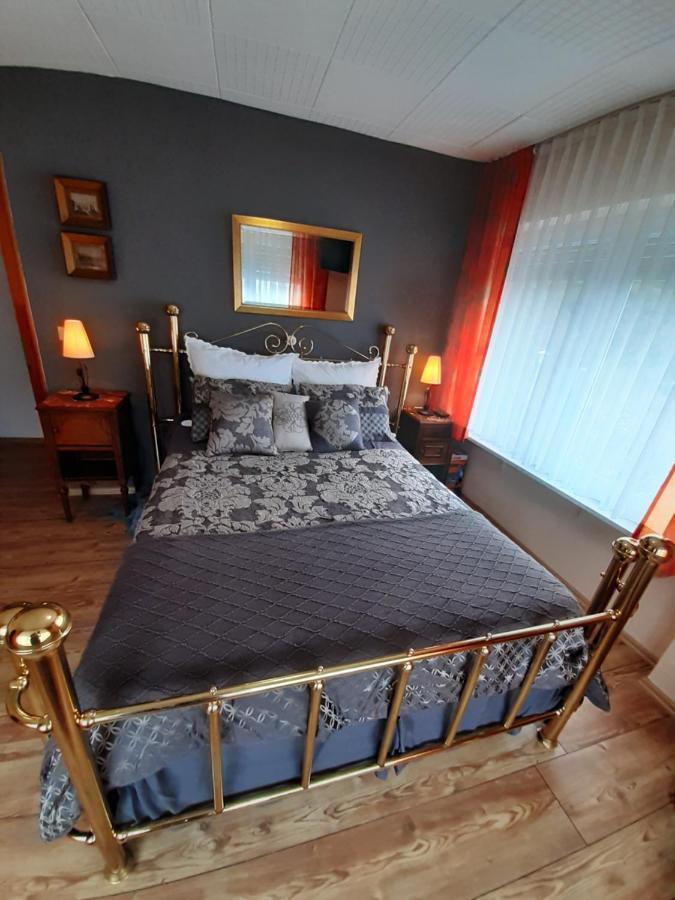 Bed and Breakfast Gastehaus Am Calmont Ediger-Eller Exteriér fotografie